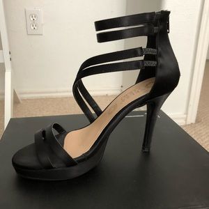 Ankle-strap dress sandals black